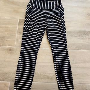 Athleta women’s striped contender tights xxs
